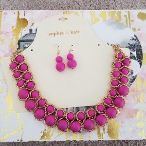 Sophie & kate necklace and earrings set
